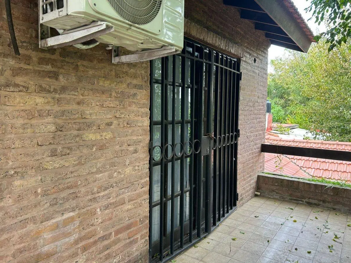 Casa 4 amb VENTA en Ituzaingó C/parque y pileta 8