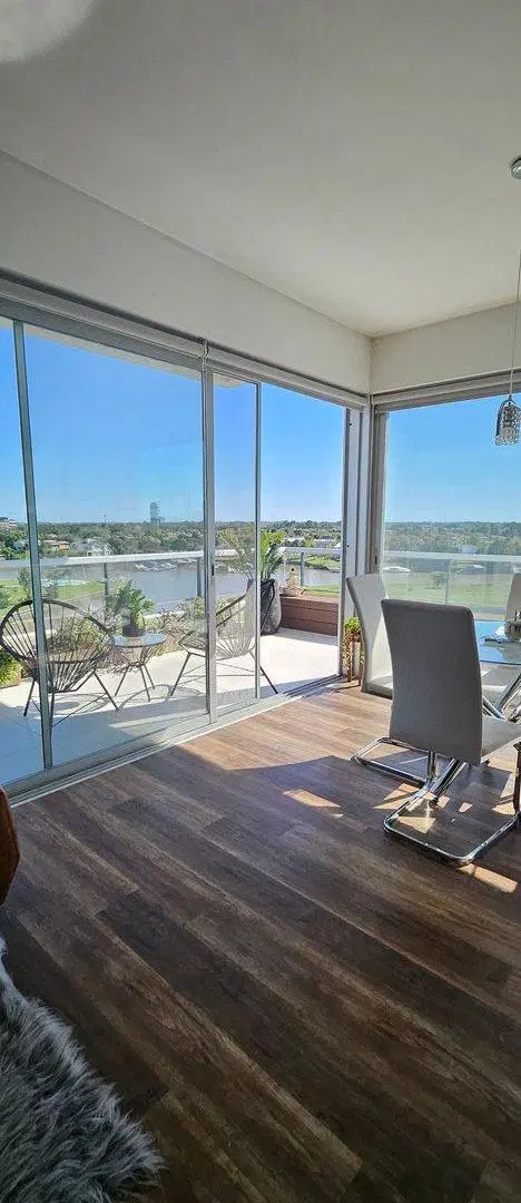 VENTA 2 AMB CON TERRAZA AL RIO/COCHERA/BAULERA 4