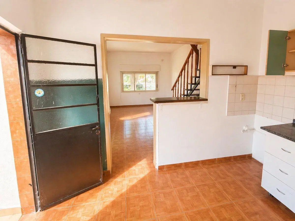 PH 3 AMB EN VENTA UBICADO EN CASEROS 5