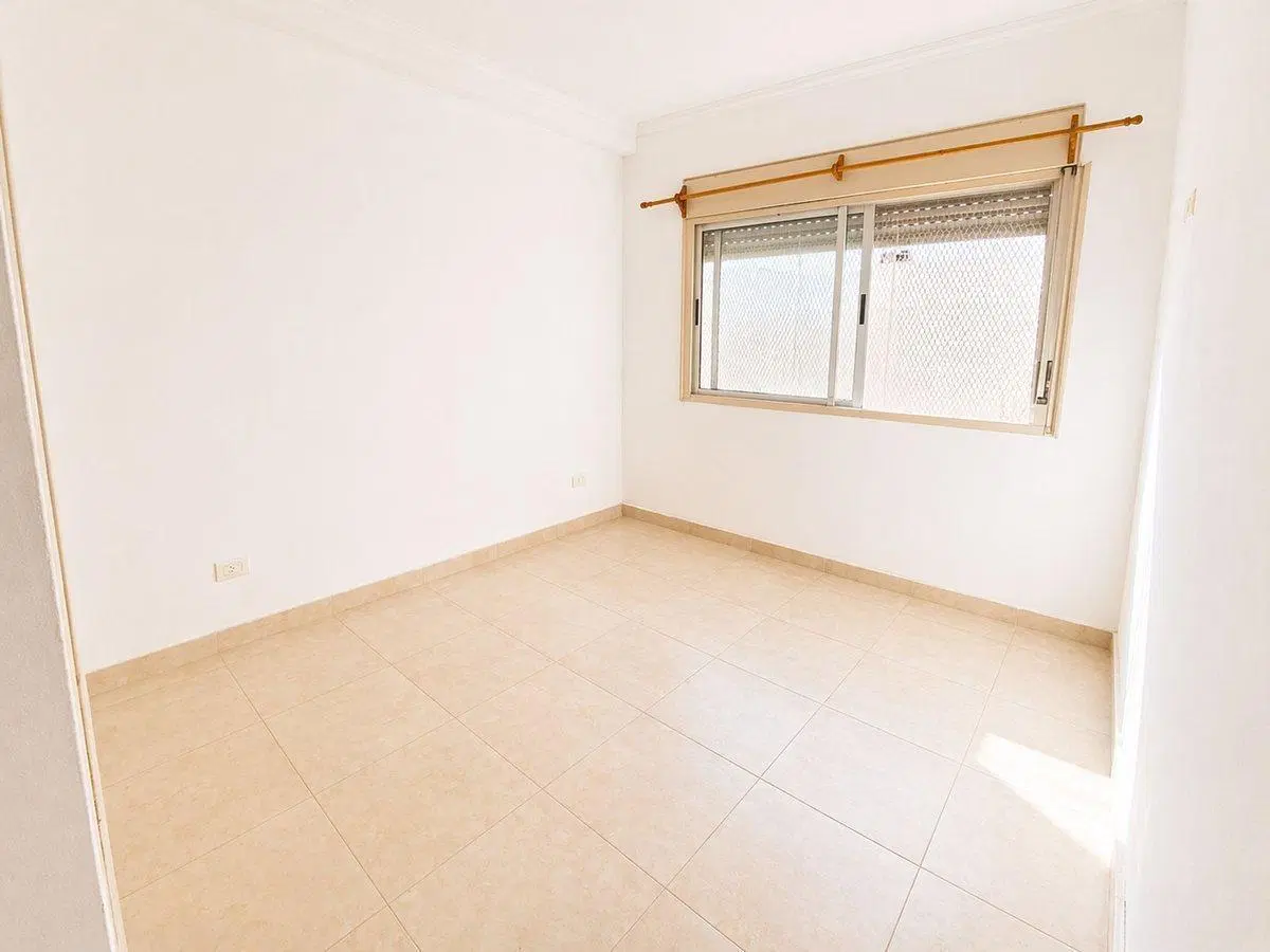 DEPTO 2 AMB EN VENTA EN CASEROS C/BALCON APTO CRED 4