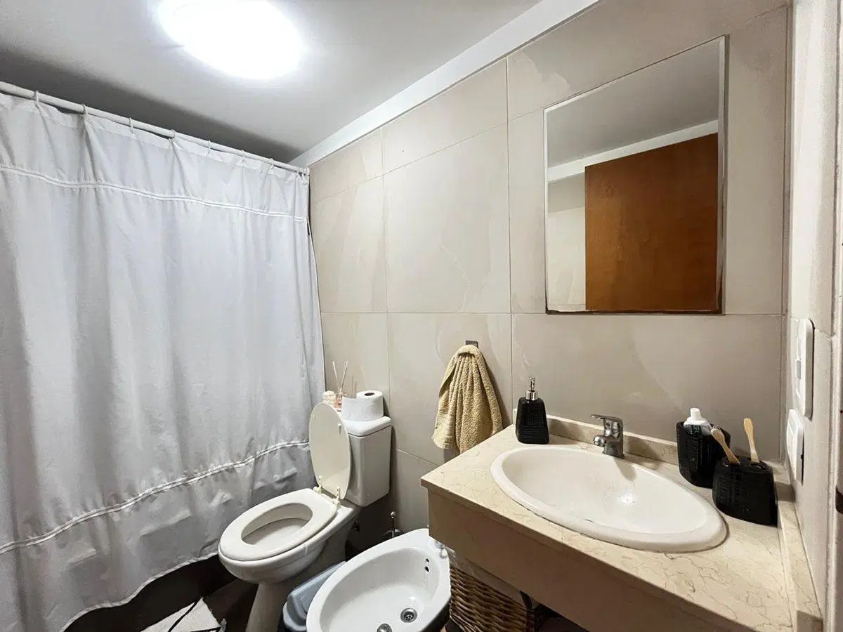 DEPTO 2 AMB EN VENTA CASTELAR NORTE APTO CRÉDITO 5