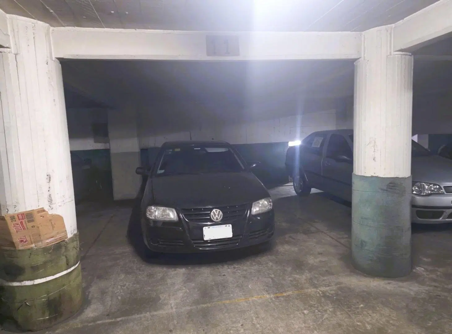 COCHERA   VENTA ZONA ONCE en Edificio Escrituradas 2