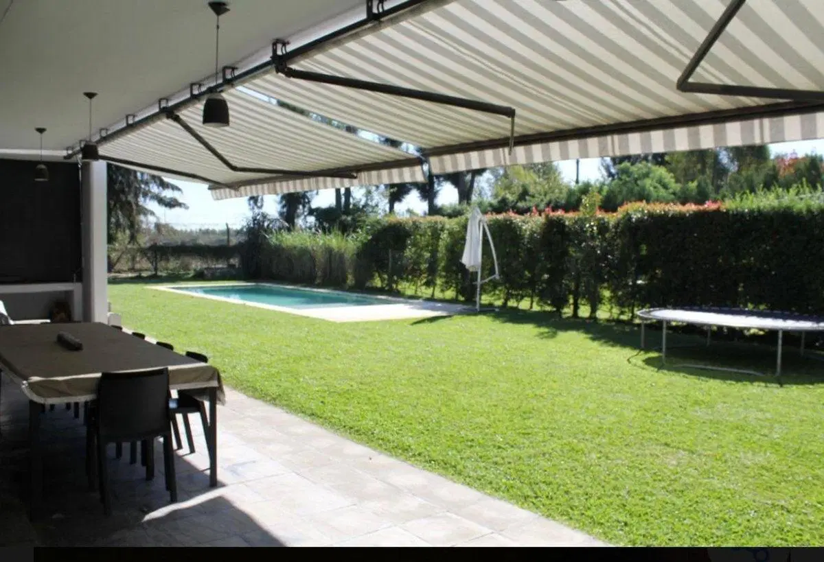 casa moderna hormigon con increible vistas 5