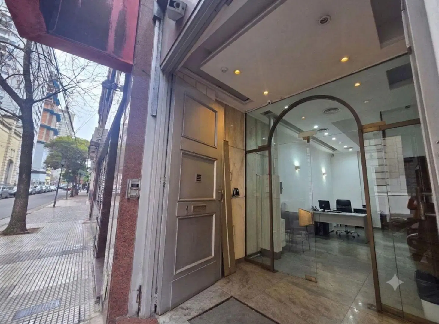EDIFICIO COMERCIAL VENTA BALVANERA IDEAL INVERSOR 4