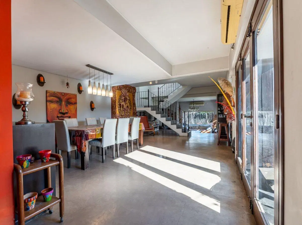 CASA 5 AMB. VENTA EN TIGRE, RAPIDA SALIDA A ACCESO 8