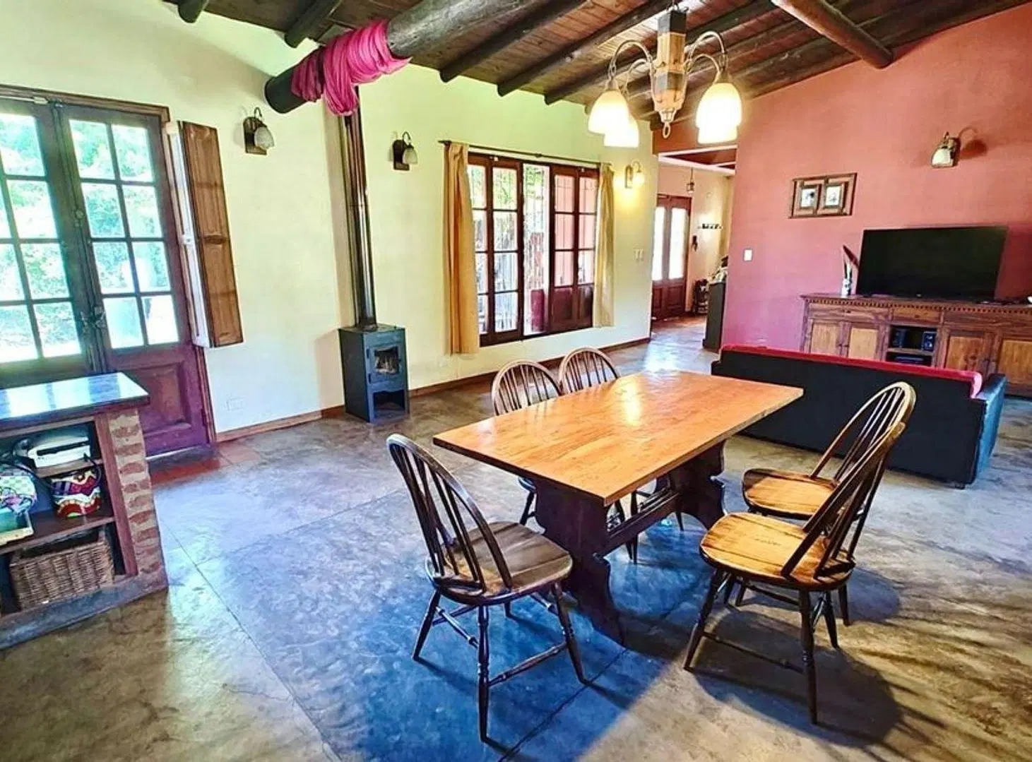 CASA 4 AMB EN VENTA EN ING. MASCHWITZ C/PILETA 5