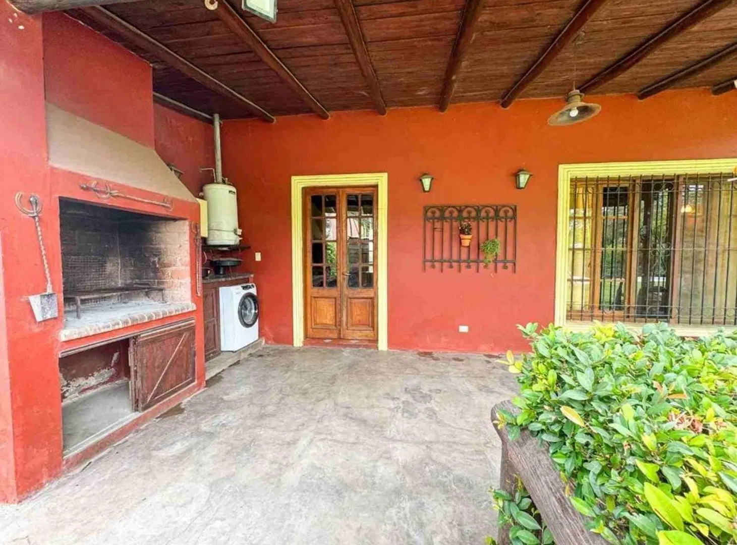 CASA 4 AMB EN VENTA EN ING. MASCHWITZ C/PILETA 3