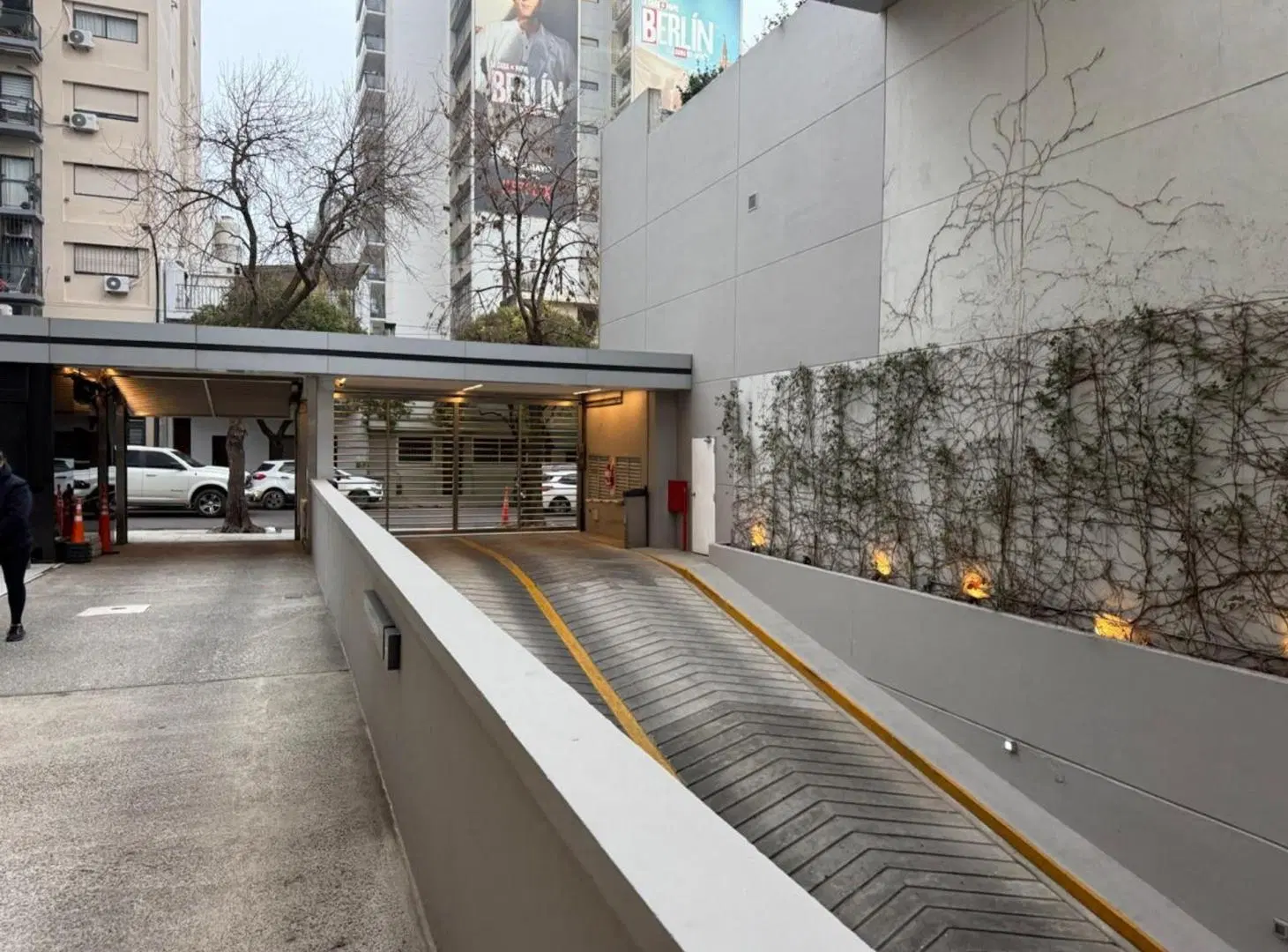 DEPTO 2 AMB EN VENTA EN NUÑEZ COCHERA DOBLE ASTOR 4