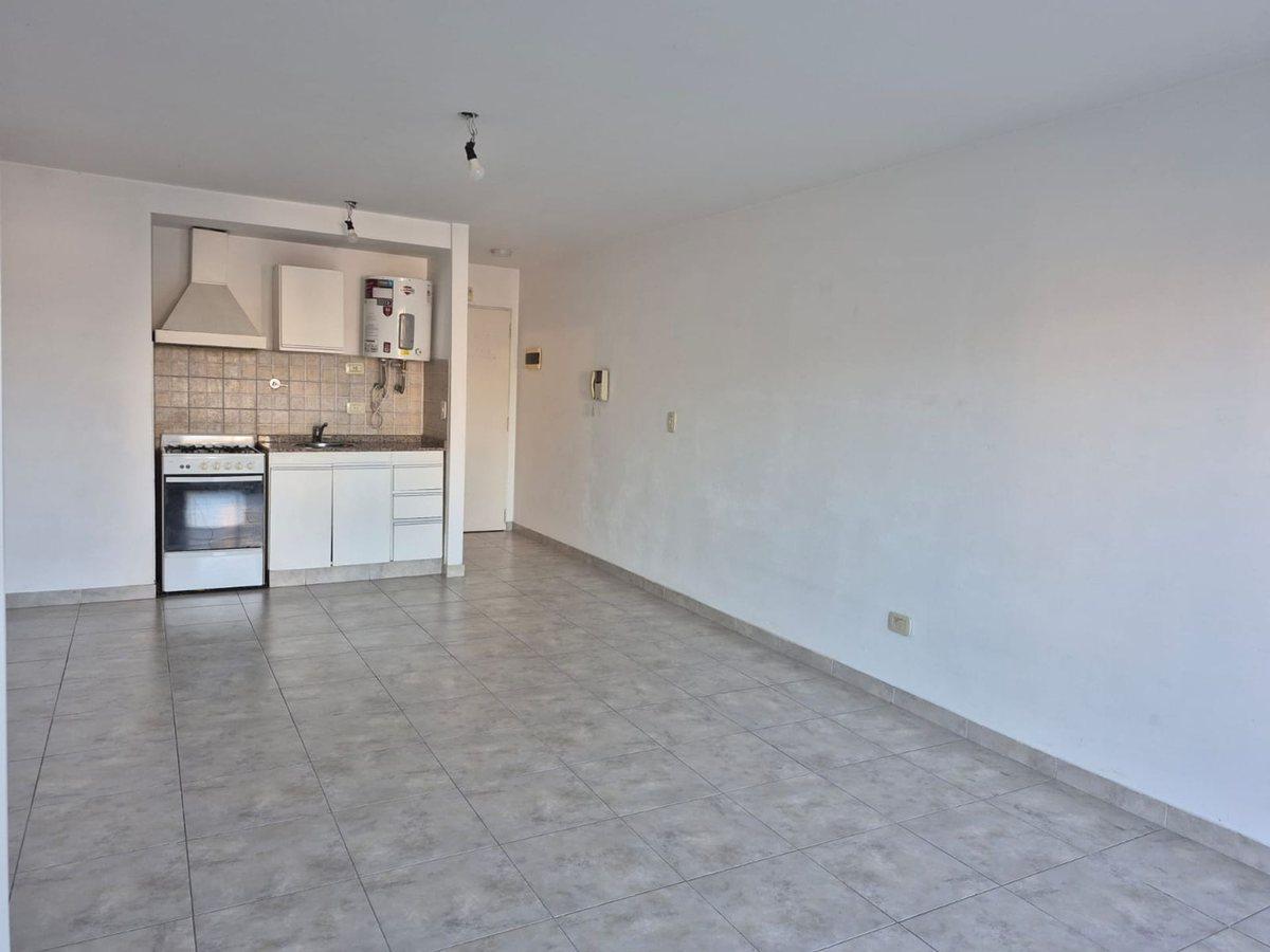 Foto de VENTA DEPARTAMENTO MORON MONO AMBIENTE., imagen 3