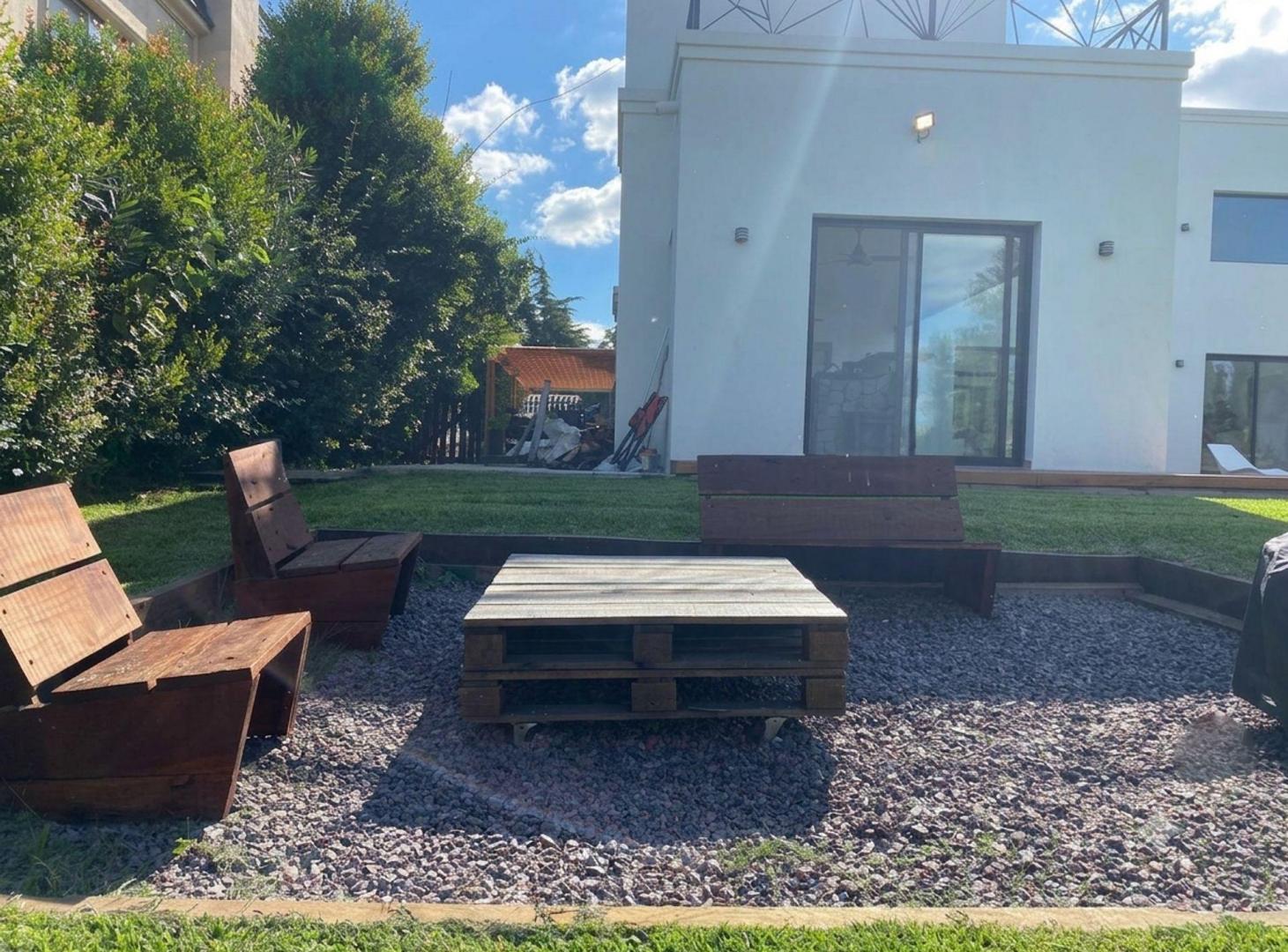Foto de Casa 4 dorm. en Venta en Barrio San Benito al río, imagen 5