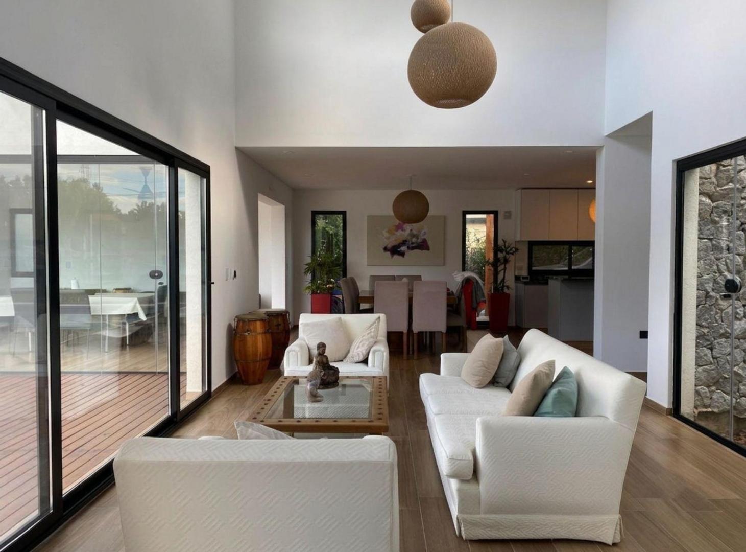 Foto de Casa 4 dorm. en Venta en Barrio San Benito al río, imagen 1
