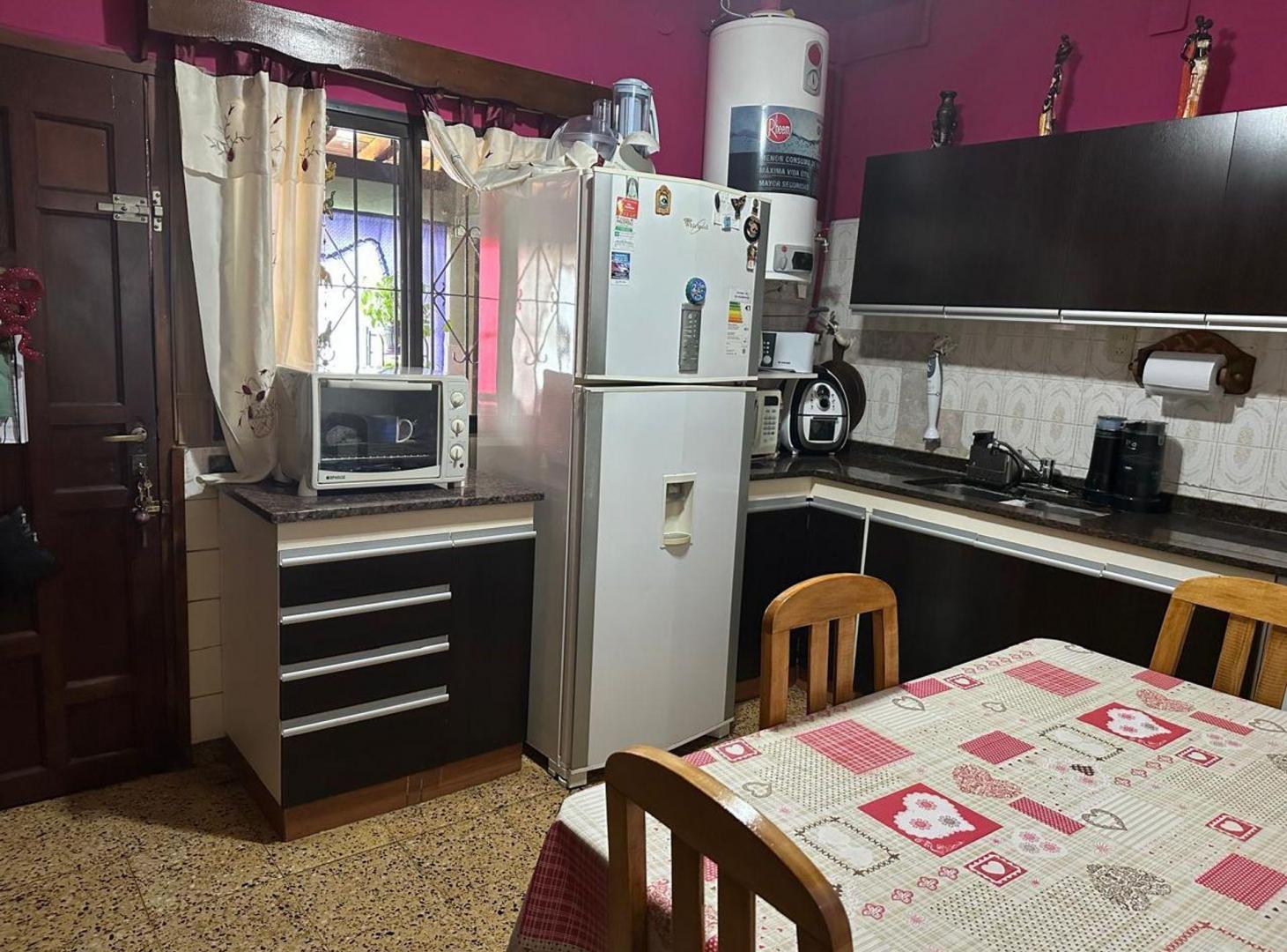 Foto de VENTA CASA 3 AMBIENTES VILLA LA FLORIDA QUILMES, imagen 4