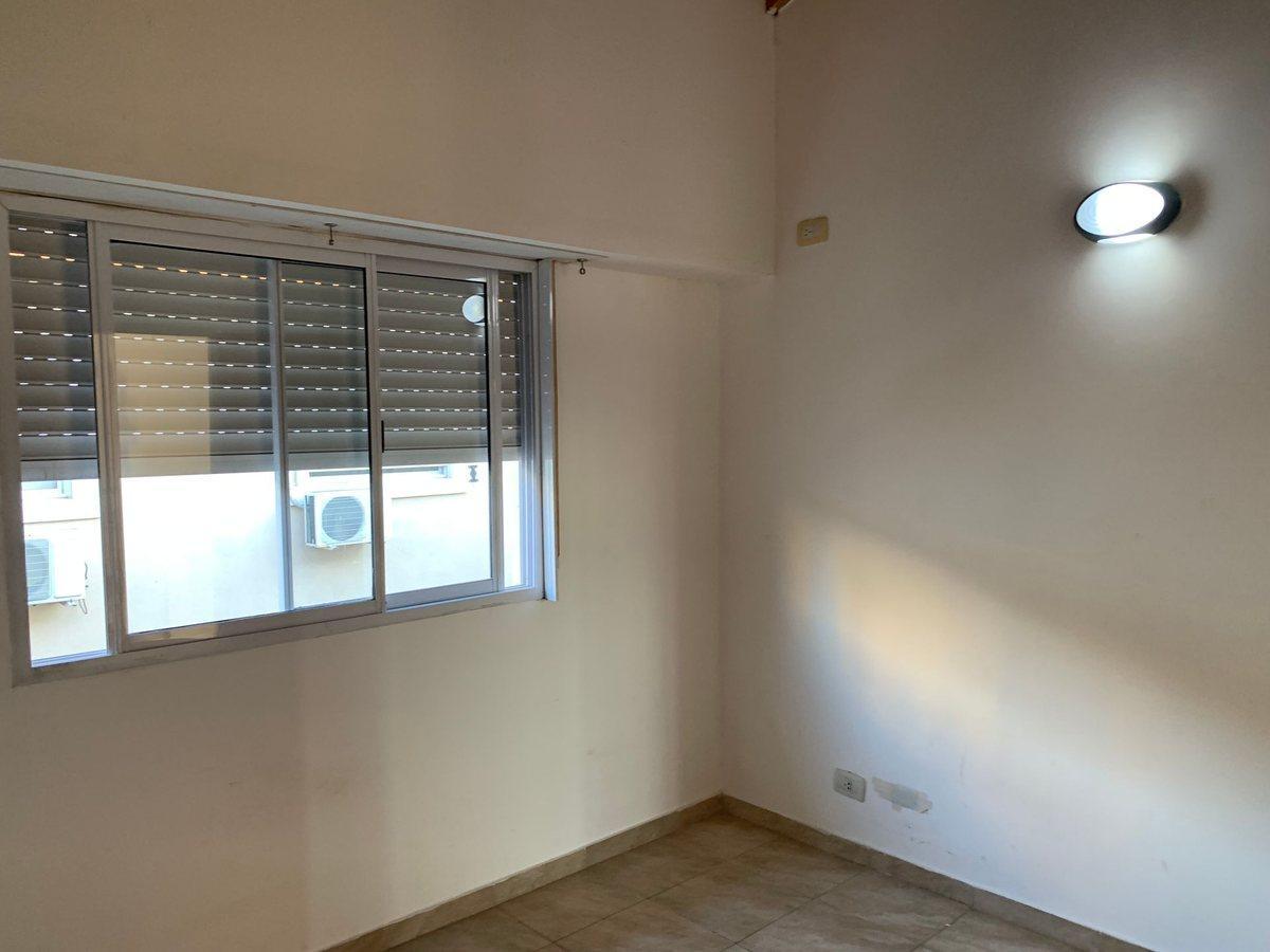 Foto de PH en Dúplex en Venta c/ cochera y seguridad 24 hs, imagen 4