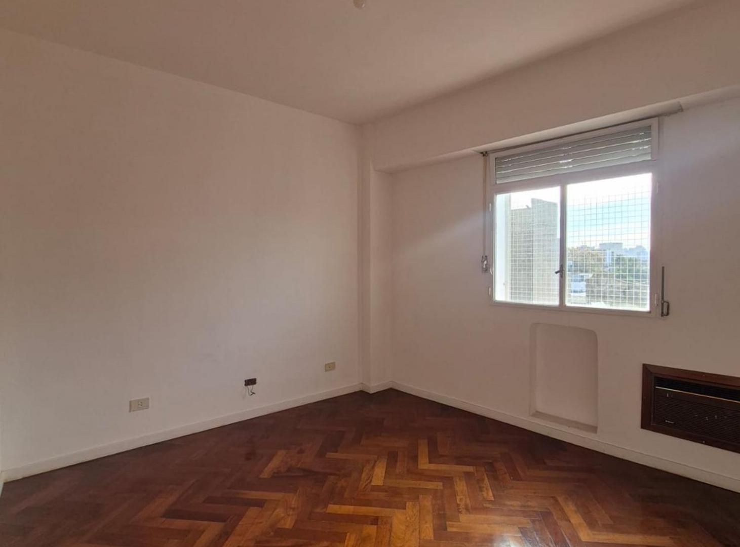 Foto de VENTA DEPARTAMENTO 3 AMBIENTES CONSTITUCION CABA, imagen 2