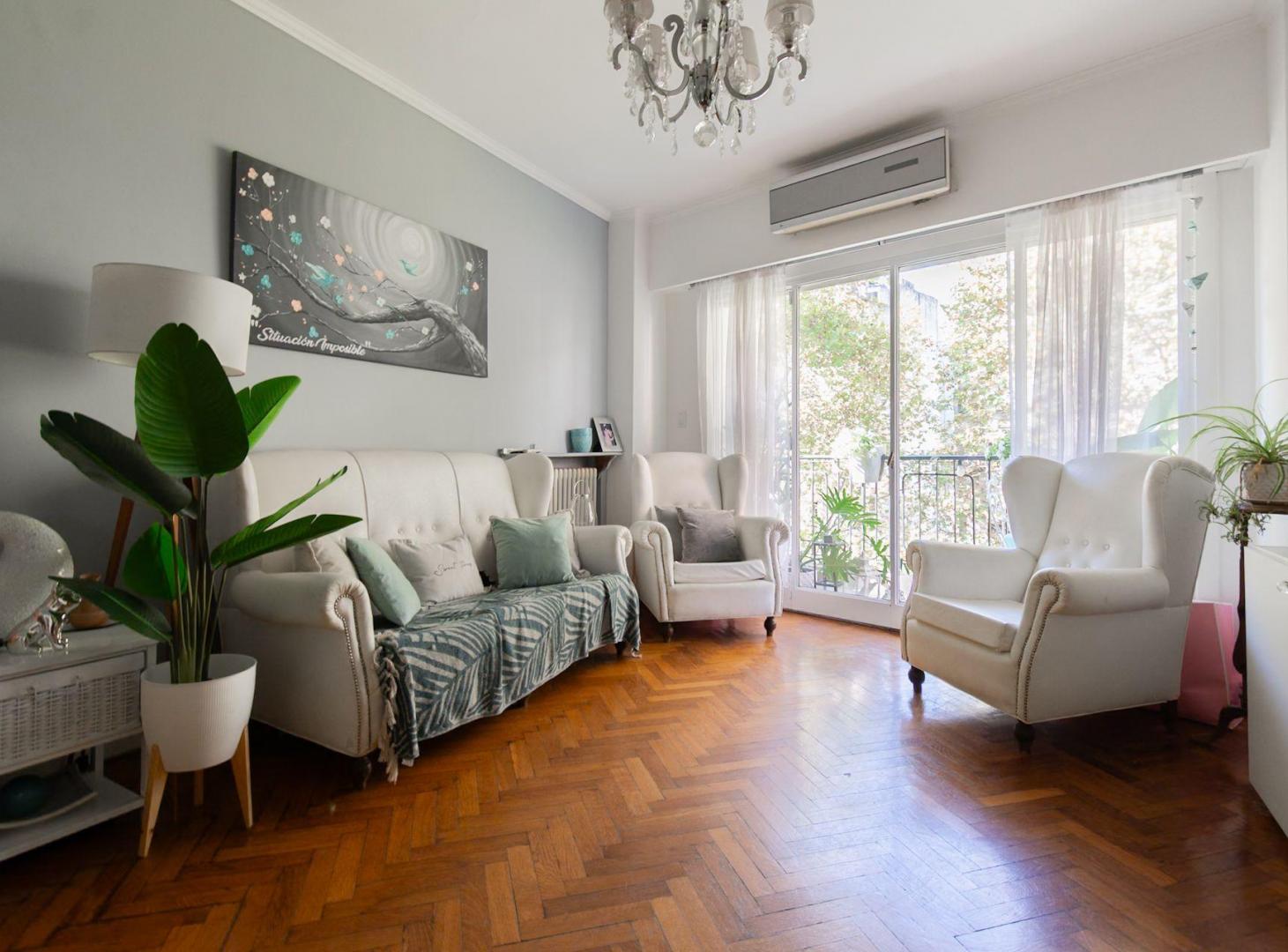 Foto de DEPTO 5 AMB EN VENTA EN PALERMO C/BALCON FRENTE, imagen 2