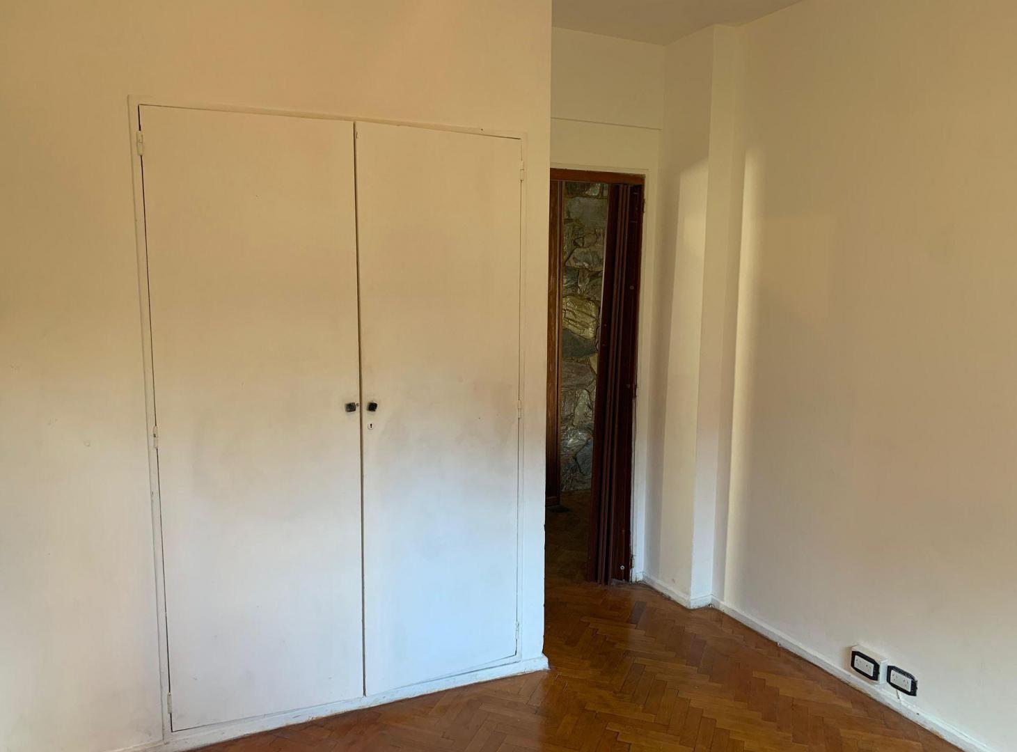 Foto de DEPTO 3 AMB EN VENTA EN ACASUSO C/BALCÓN, imagen 5