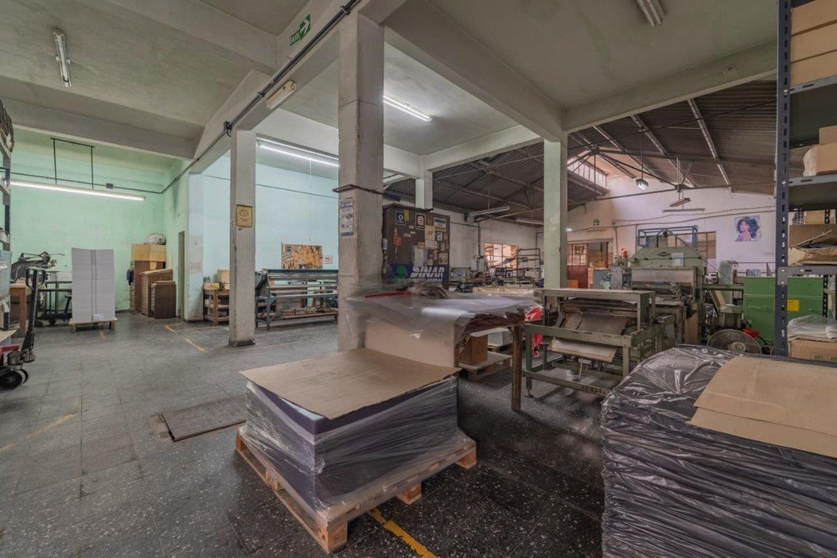 Foto de UNICO EN CABA 3 DEPOSITOS / TERRENOS unificados, imagen 4