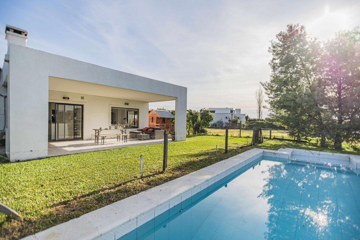 Foto de CASA UNA PLANTA VENTA EN B. SAN FRANCISCO AL AGUA, imagen 4