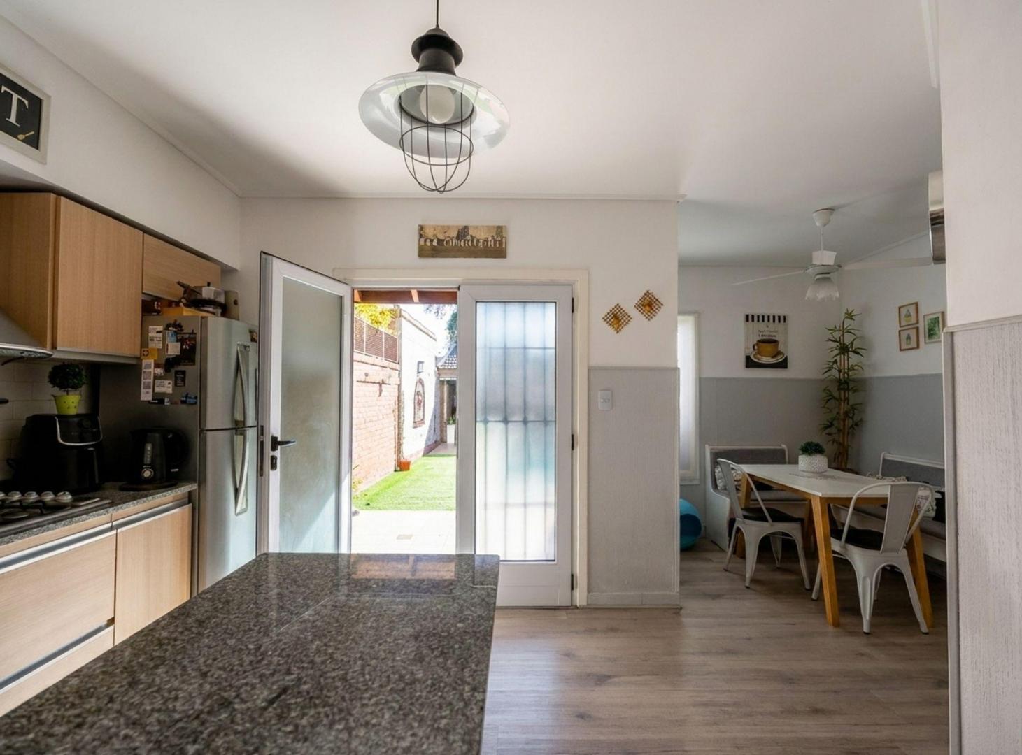 Foto de PH CASA Triplex en VENTA en Olivos c/pileta/play, imagen 5