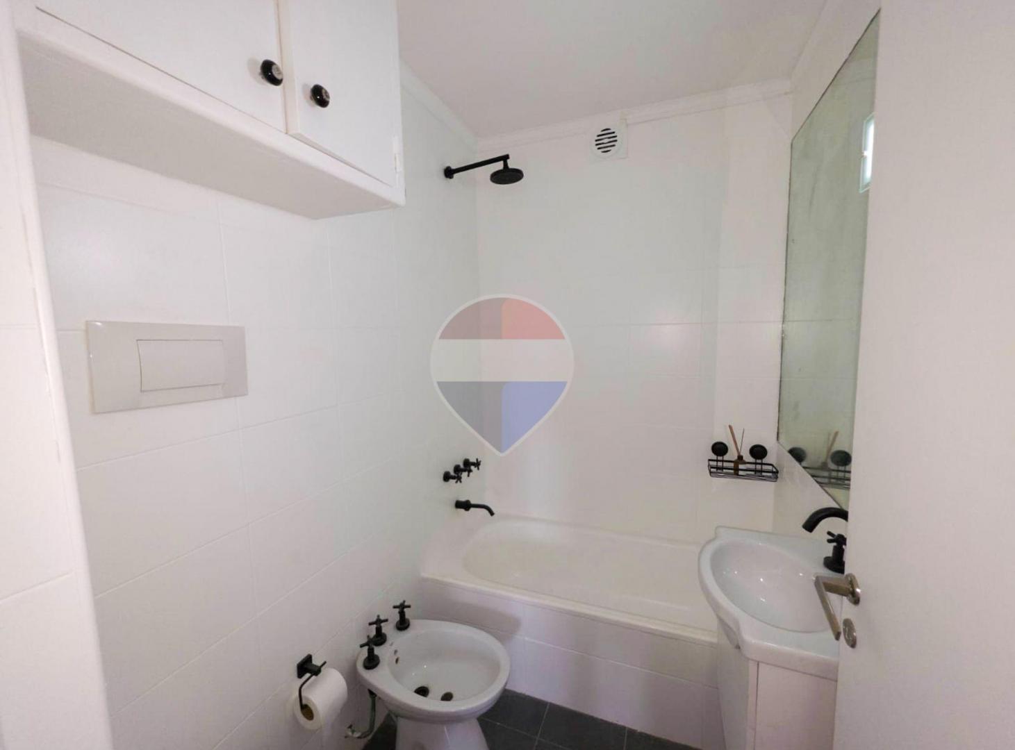 Foto de VENTA - SEMIPISO 3 AMB CON DEP Y BALCÓN - RECOLETA, imagen 4