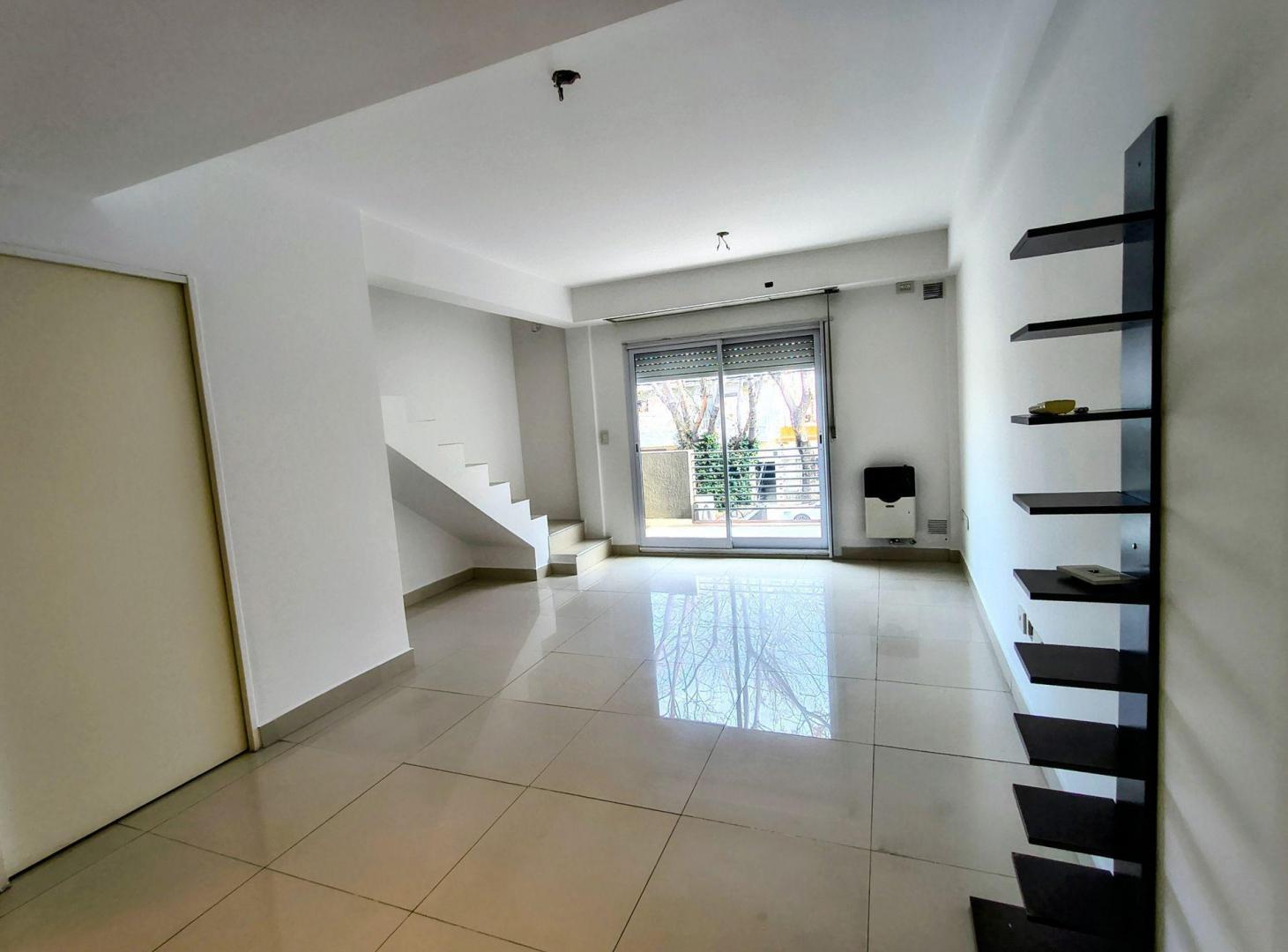 Foto de Depto 2 amb en Venta con patio Villa Pueyrredon, imagen 5
