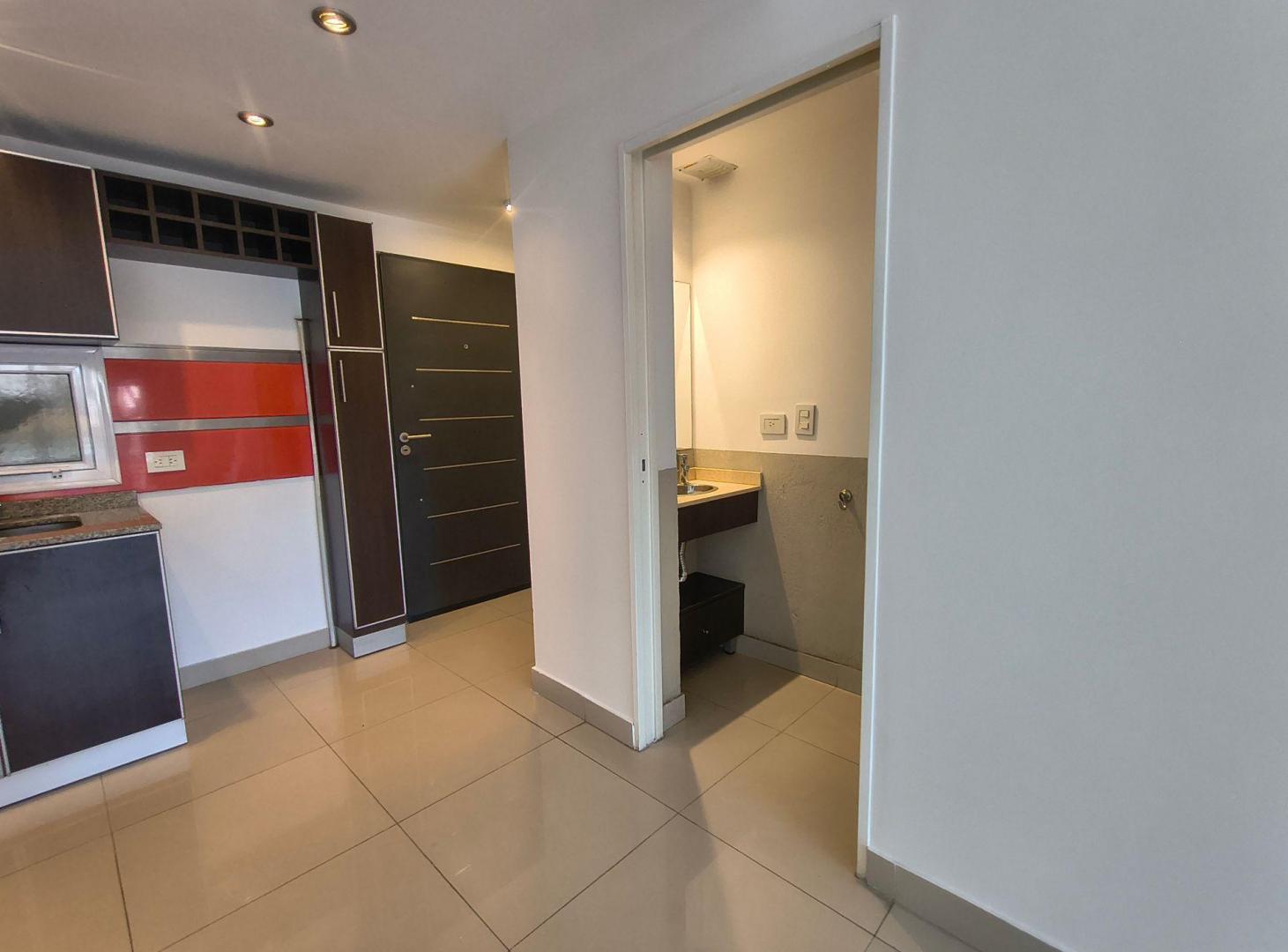 Foto de Depto 2 amb en Venta con patio Villa Pueyrredon, imagen 4