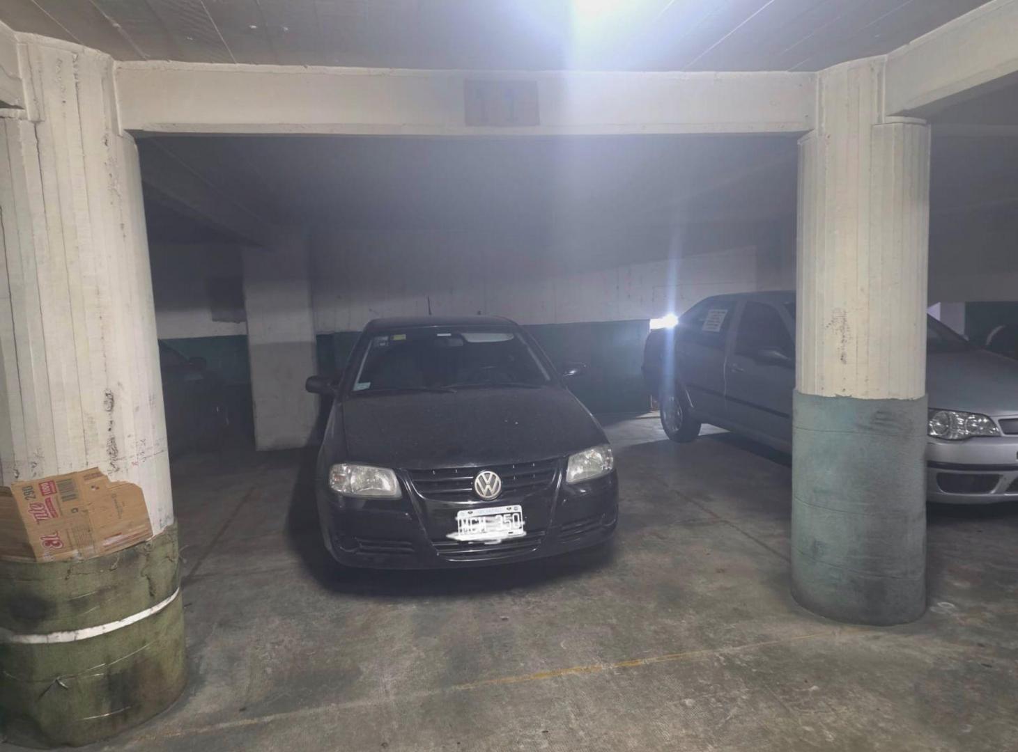 Foto de Cochera en Venta Once Edificio Escriturada, imagen 3