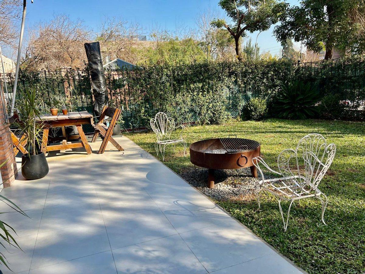 Foto de VENTA DEPTO 3 AMB COCHERA JARDINES DE SAN ISIDRO, imagen 2