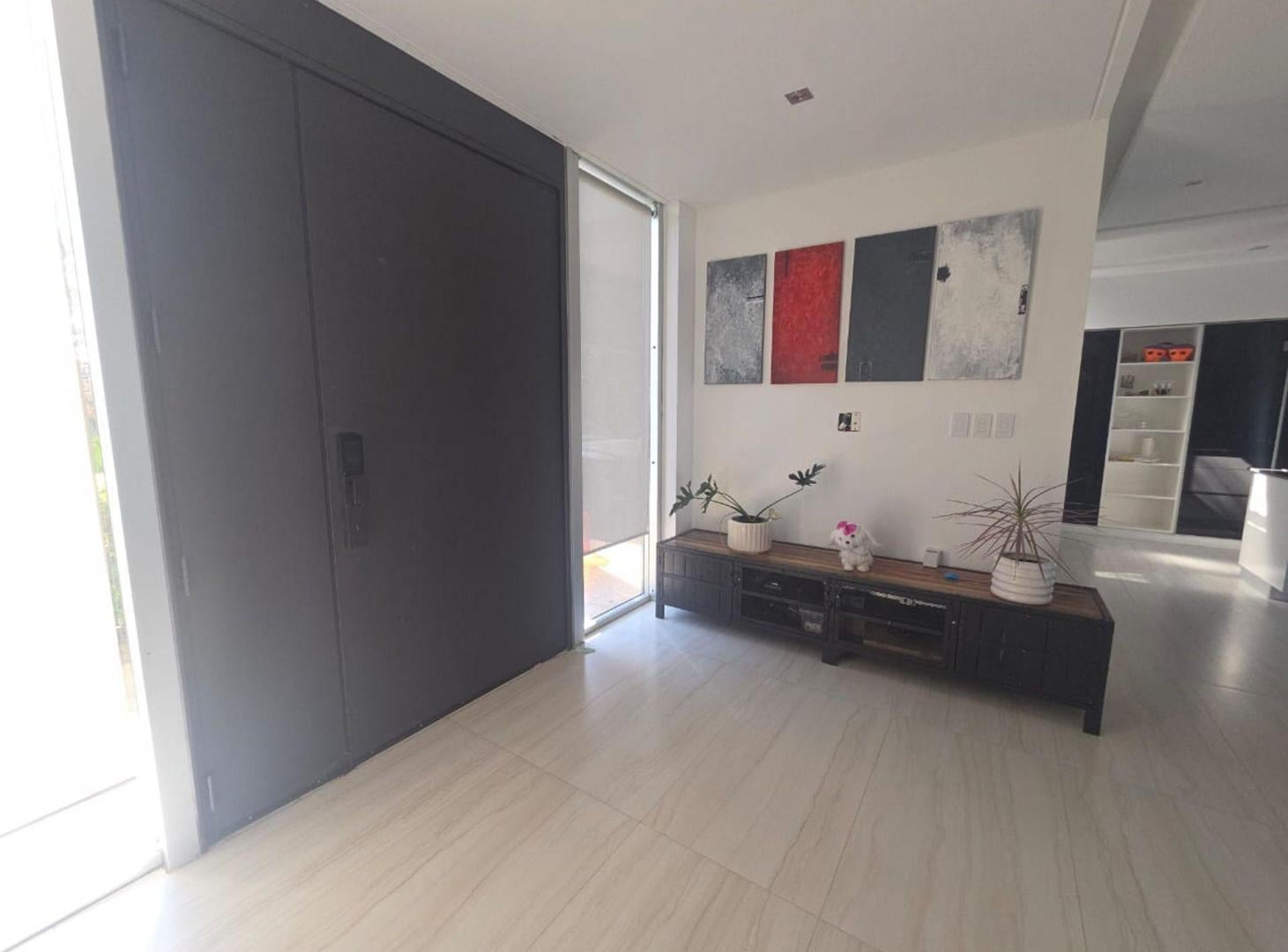 Foto de EXCLUSIVA CASA MODERNA EN EL CANTÓN- ISLAS, imagen 1