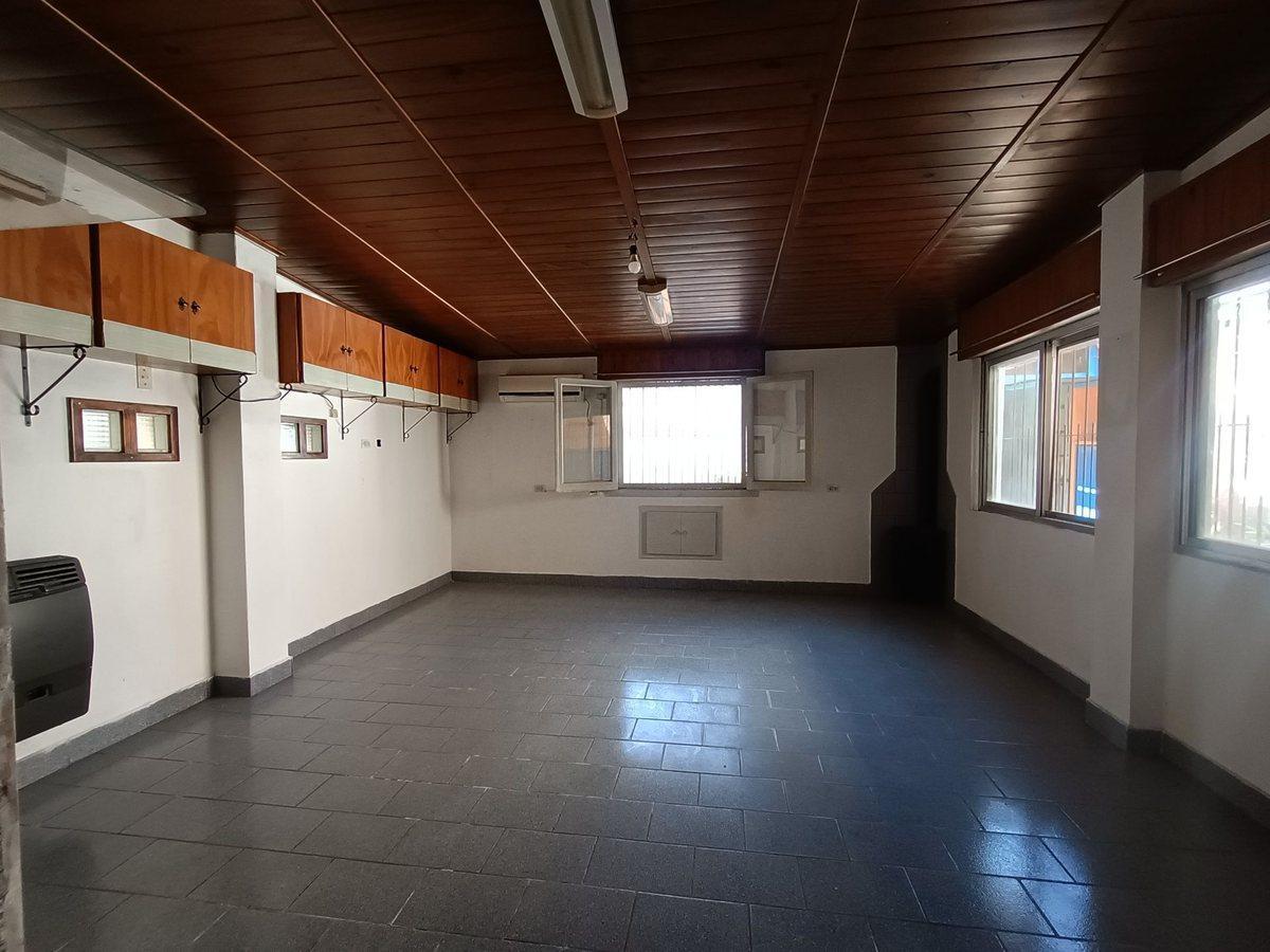 Foto de Casa Venta 4 Ambientes + 3 Departamentos, Tigre, imagen 2