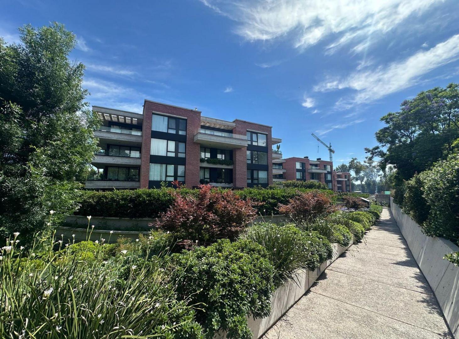 Foto de Departamento 4 amb en Venta en Urbana Las Lomas, imagen 4