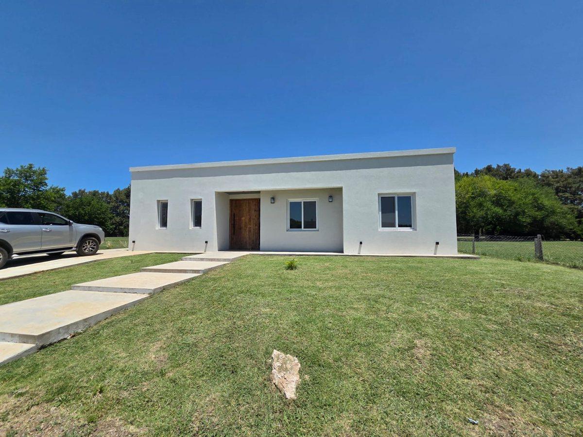 Foto de VENTA CASA A ESTRENAR CAMPOS CARDALES, imagen 1