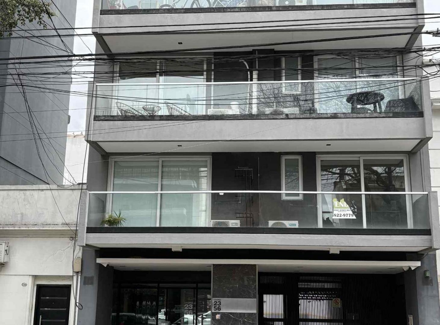 Foto de VENTA COCHERA FIJA DESCUBIERTA EN PB - V. URQUIZA, imagen 2