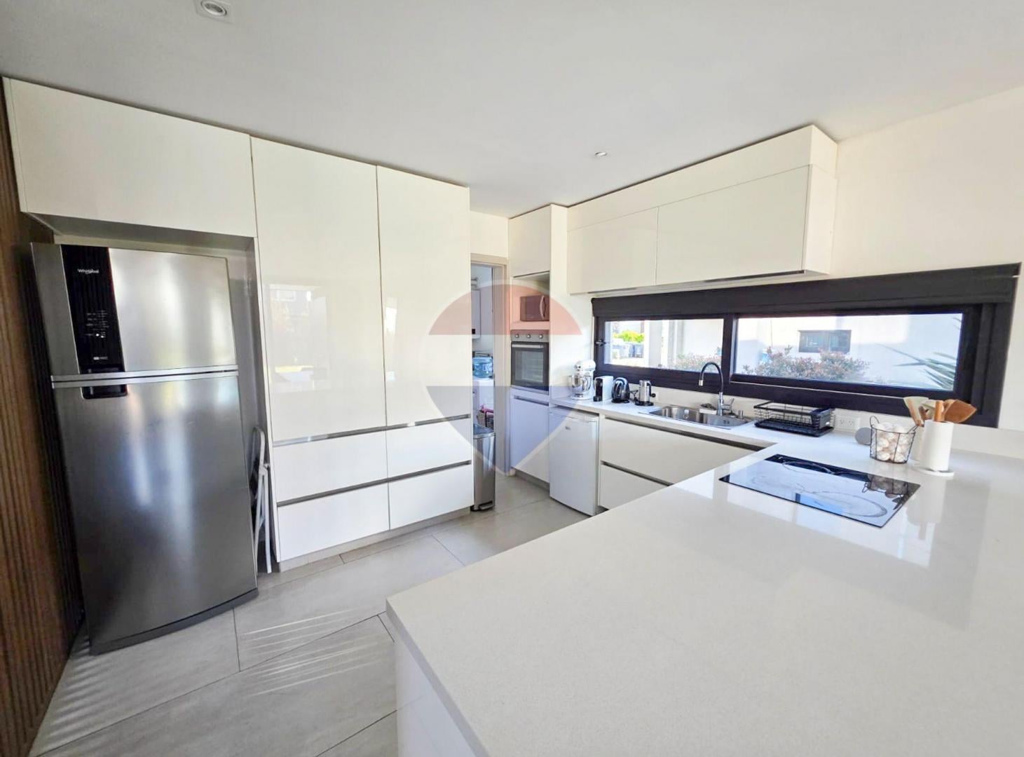 Foto de VENTA CASA 5 AMB C/ PILETA - LOS CASTAÑOS NORDELTA, imagen 2