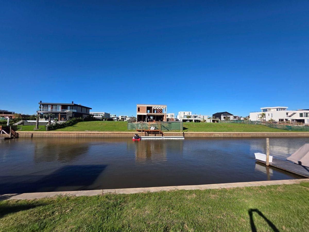 Foto de VENTA LOTE YACHT NORDELTA AL RIO FINANCIA PERMUTA, imagen 5