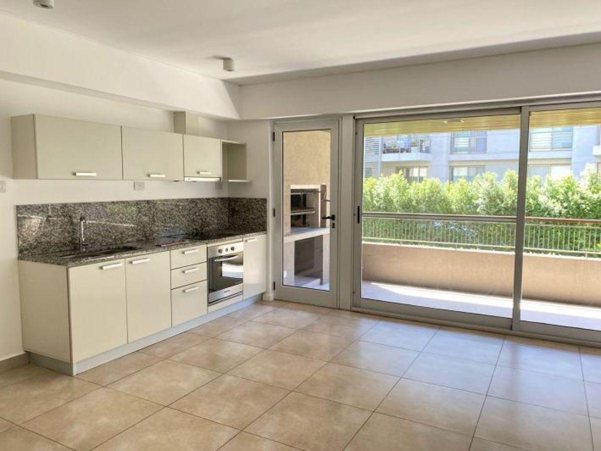 Foto de Espectacular departamento 4 ambientes en PB con cochera, Complejo, imagen 5