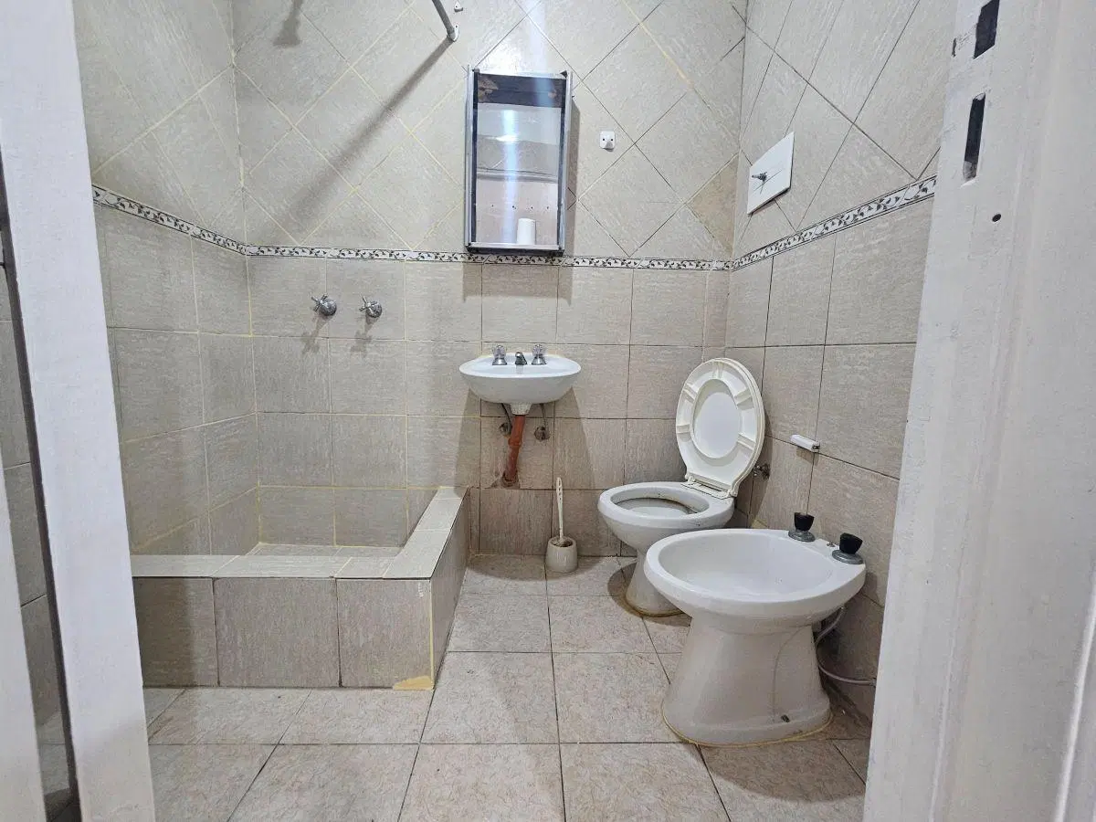Excelente Oportunidad! Impecable y Luminoso Monoambiente en Piso 14 – Balvanera 1