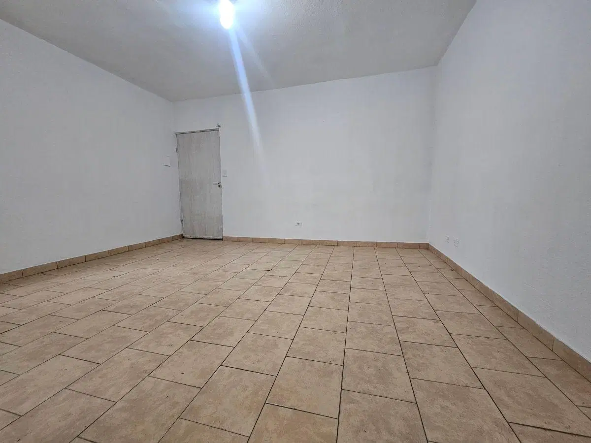 Excelente Oportunidad! Impecable y Luminoso Monoambiente en Piso 14 – Balvanera 1