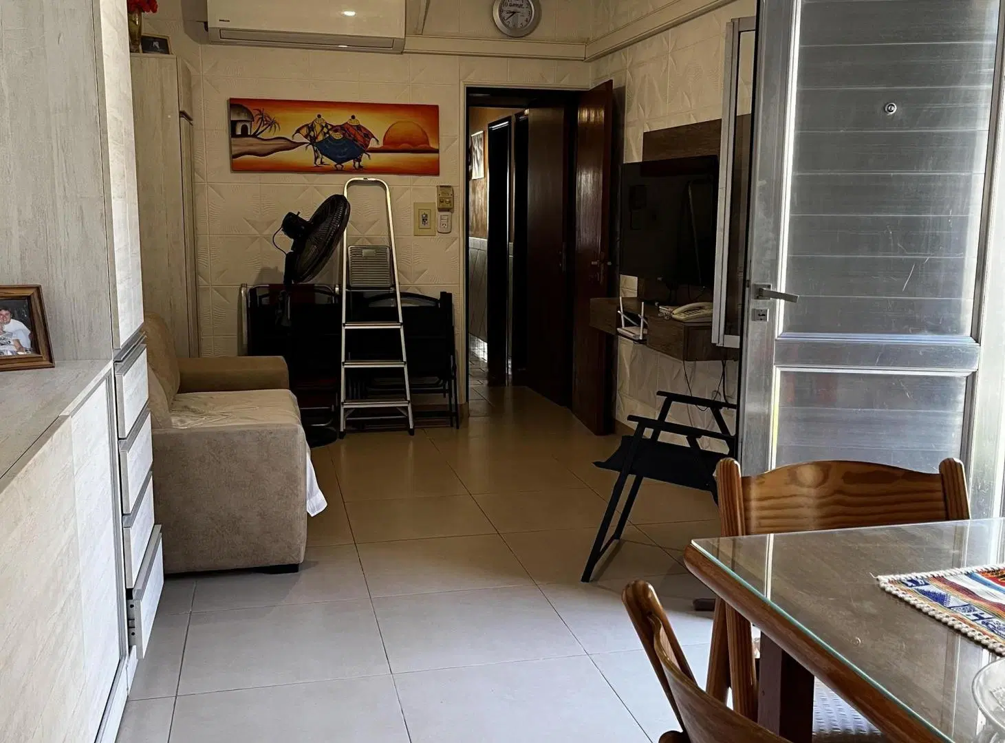 Casa con 3 dormitorios y cochera doble 8