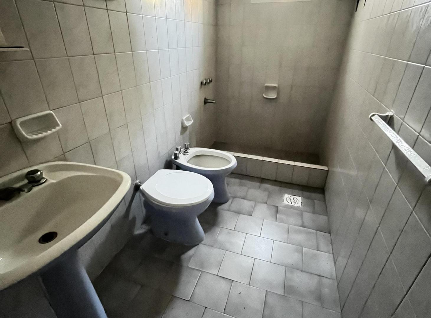 Foto de Casa de 1 dormitorio y gran patio delantero, imagen 5