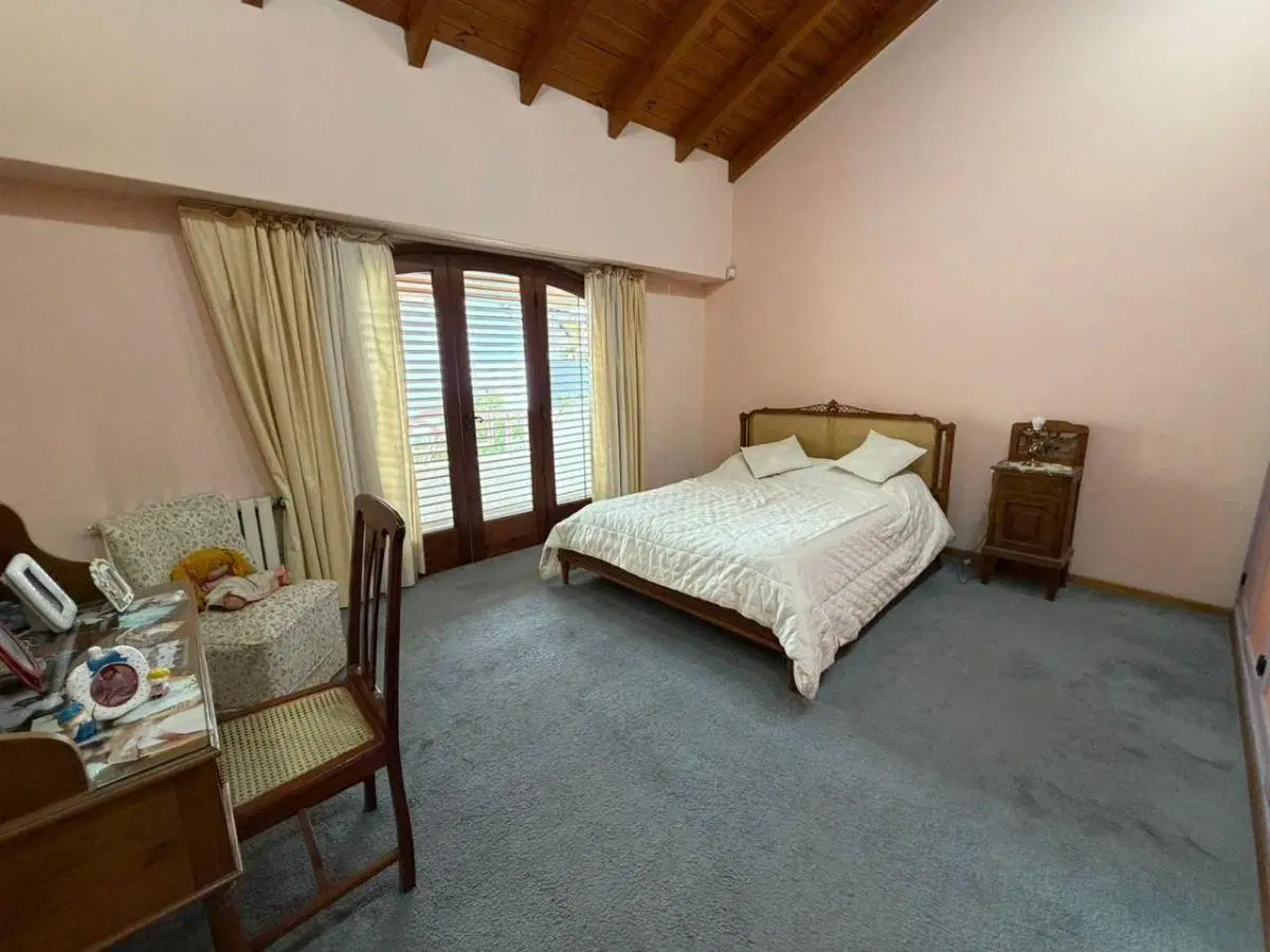 IMPECABLE CASA EN PALIHUE 4