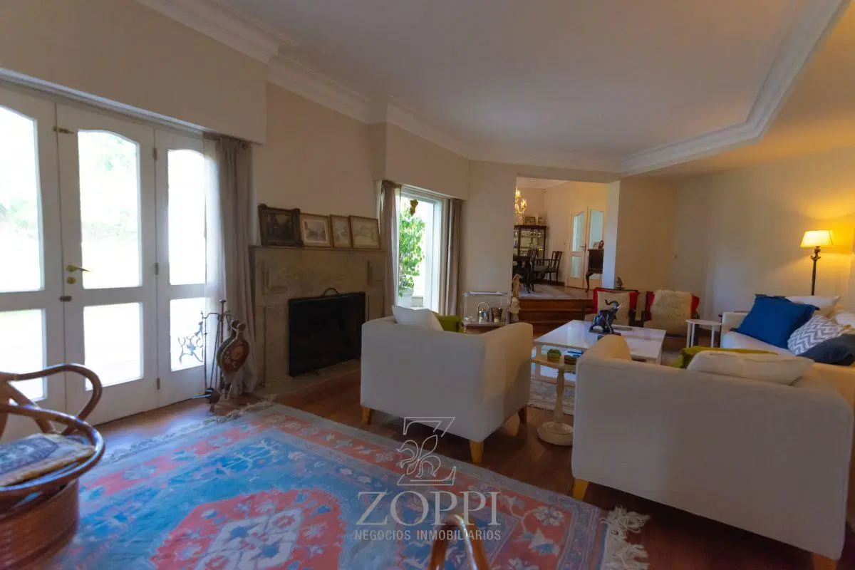 IMPECABLE CASA EN PALIHUE 5