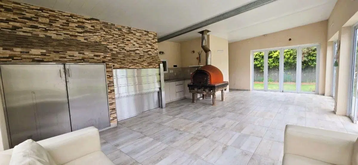 IMPERDIBLE CASA EN BOSQUE ALTO 3