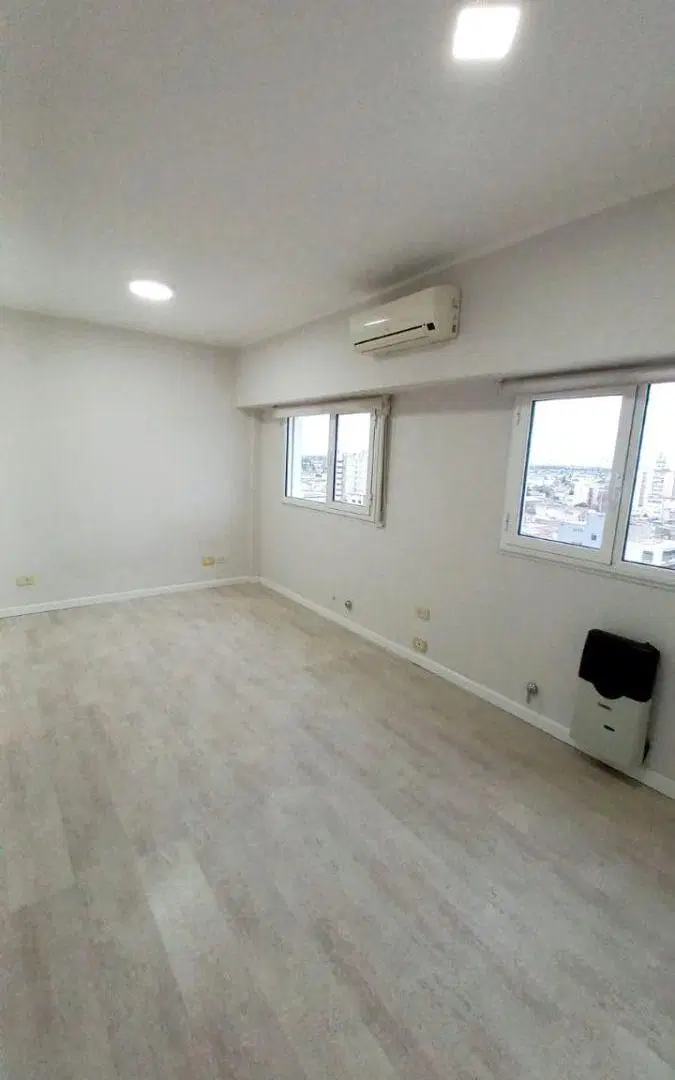 Departamento en venta en pleno centro reciclado 1