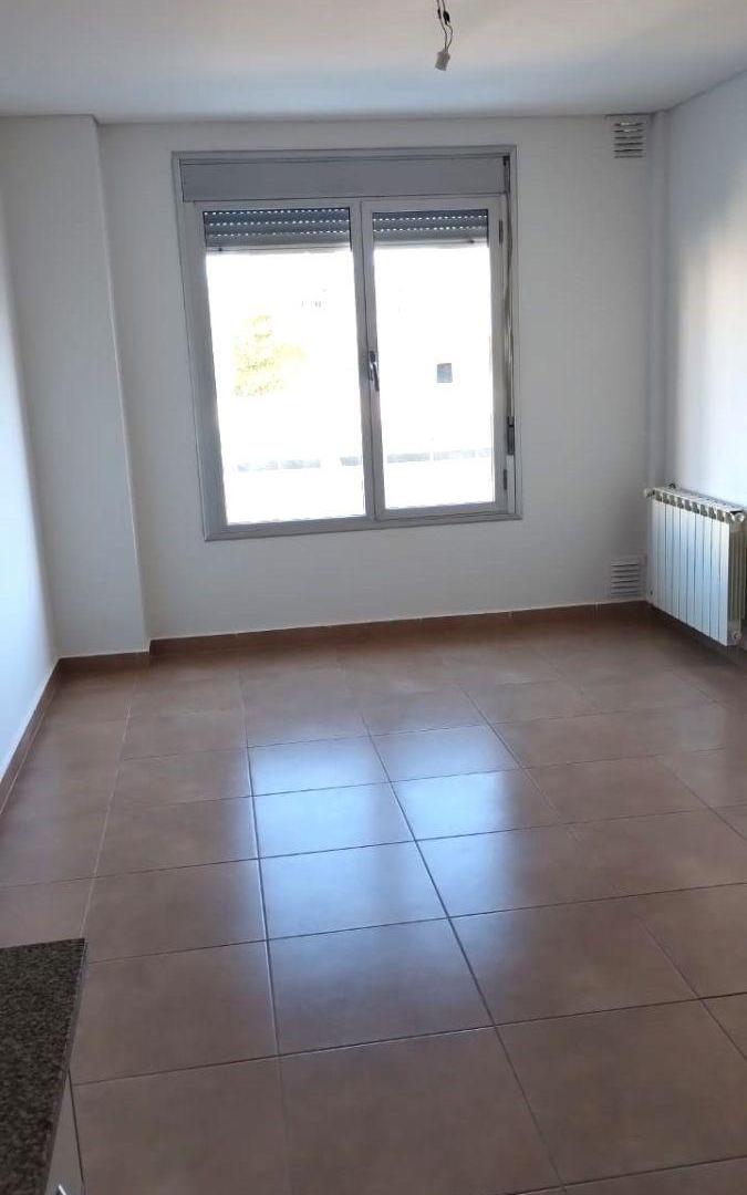 Foto de OPORTUNIDAD EN PLENO CENTRO- IDEAL ESTUDIANTE, imagen 2