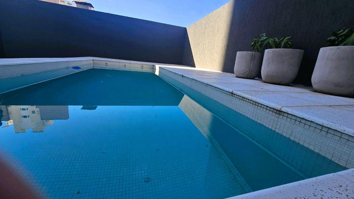 Foto de IMPRESIONANTE PISO EN VENTA EN AV ALEM, imagen 4