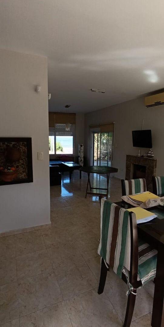 Foto de CASA EN VENTA CON BAJADA AL MAR, SAUCE GRANDE, imagen 2