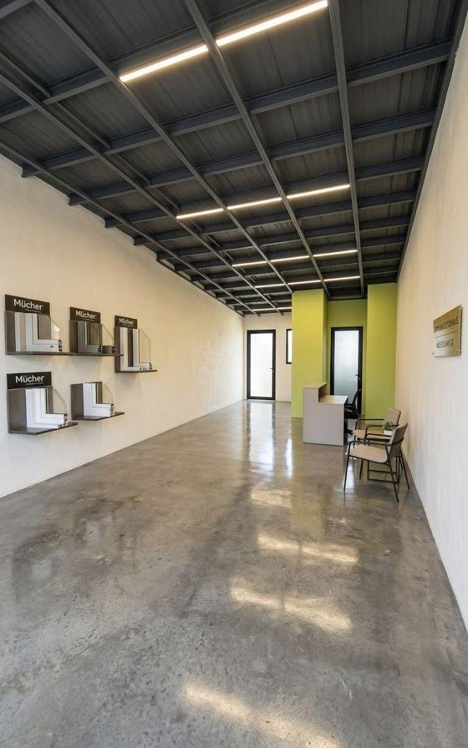 Foto de OFICINAS Y LOCALES EN VENTA - 14 DE JULIO Y CLEGG - BAHÍA BLANCA, imagen 2