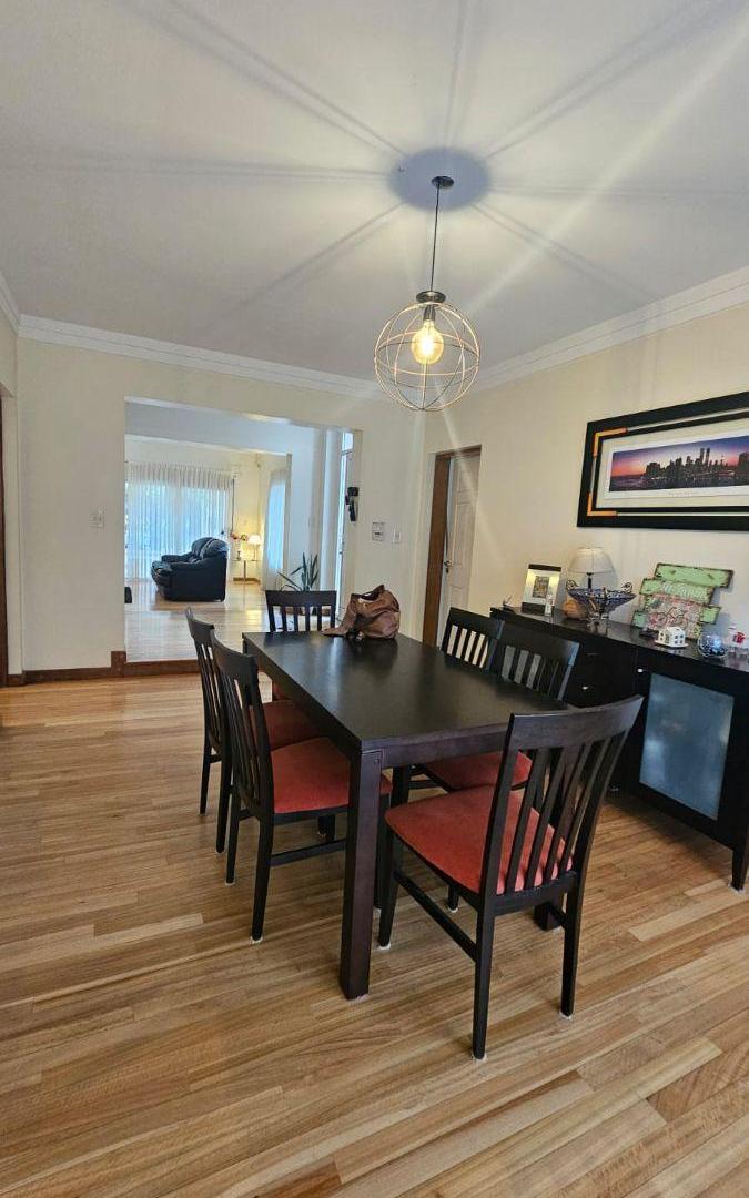 Foto de Espectacular Casa en Altos de Palihue en venta, Bahía Blanca, imagen 2