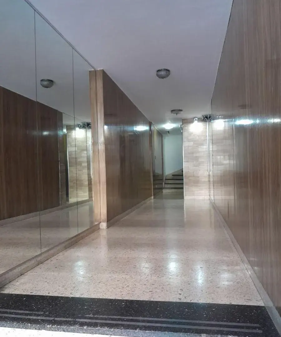 Departamento con 3 dormitorios de 65 m² en alquiler en La Plata 4